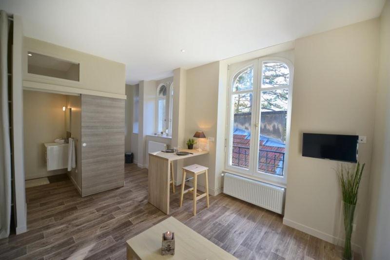 Appartment Les Suites Du Parc Besançon Camera foto