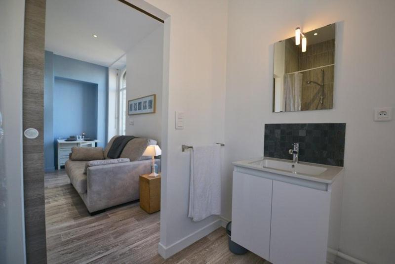 Appartment Les Suites Du Parc Besançon Camera foto