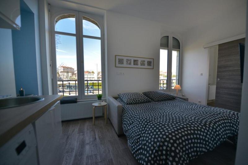 Appartment Les Suites Du Parc Besançon Camera foto