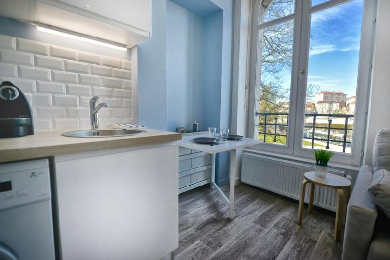 Appartment Les Suites Du Parc Besançon Camera foto