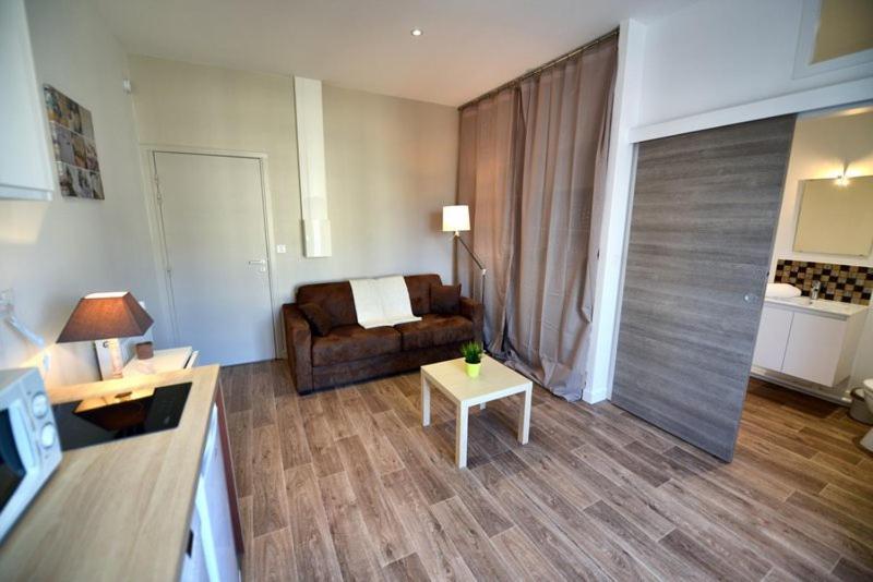 Appartment Les Suites Du Parc Besançon Camera foto