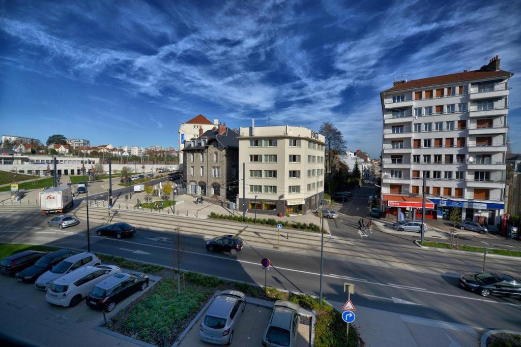 Appartment Les Suites Du Parc Besançon Esterno foto