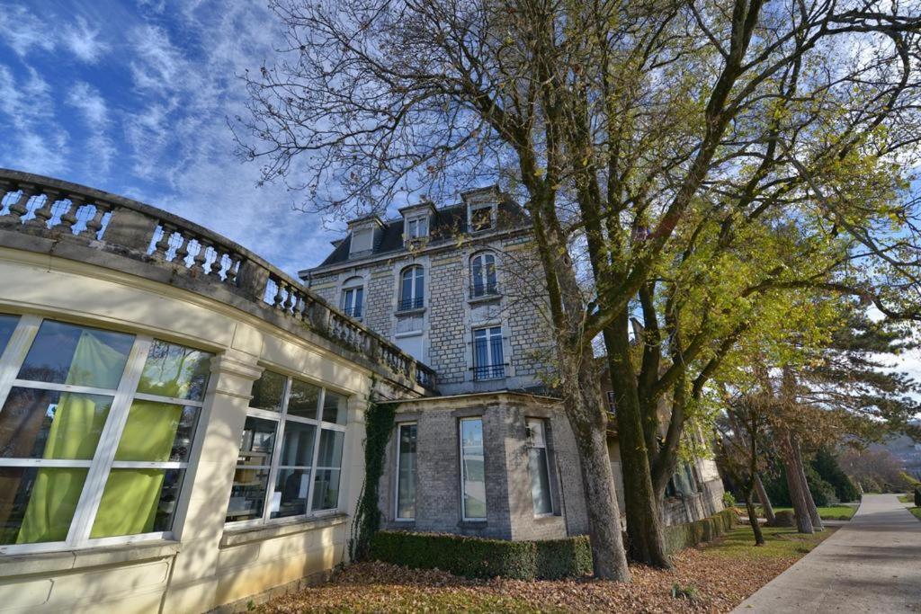 Appartment Les Suites Du Parc Besançon Esterno foto